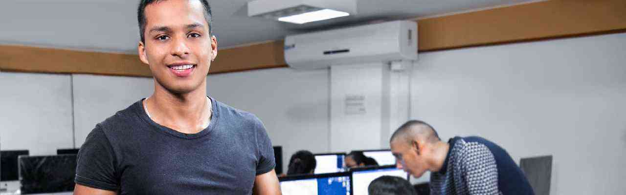 NUEVOS ESPECIALISTAS EN FINANZAS