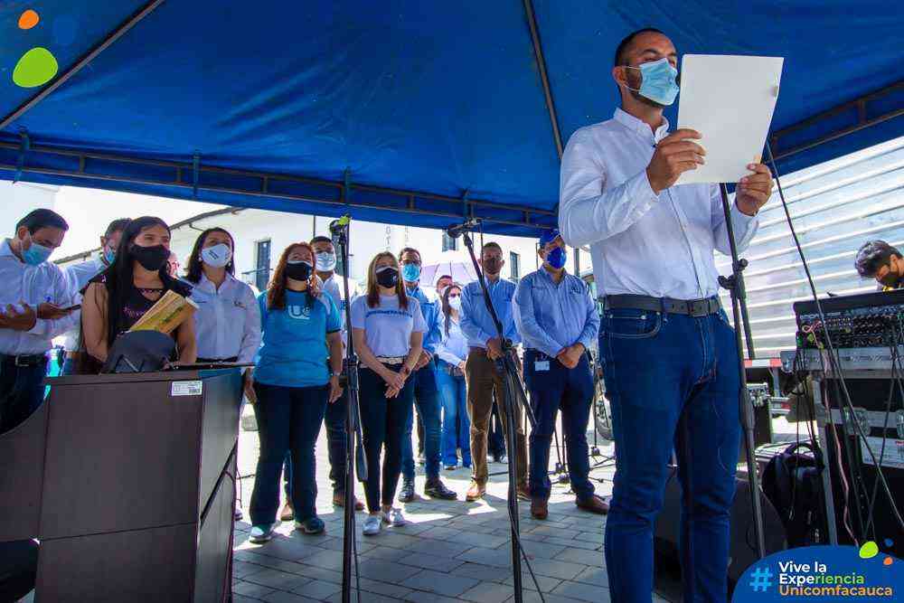 Acto simbólico en Parque Caldas convocado por ASIES Cauca