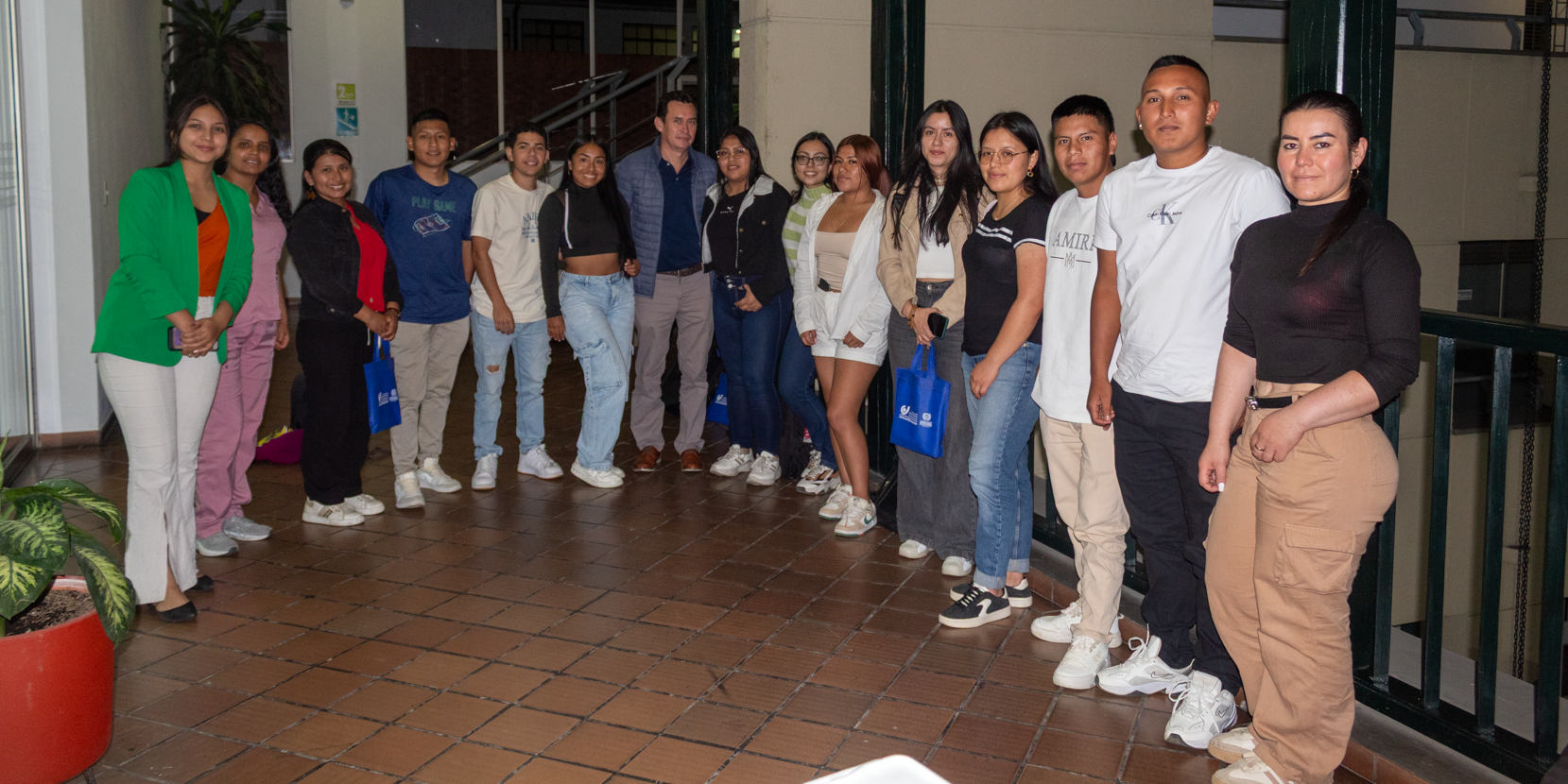 En nuestro Laboratorio de Innovación Social y Creatividad, dimos la bienvenida a los futuros especialistas talento Unicomfacauca
