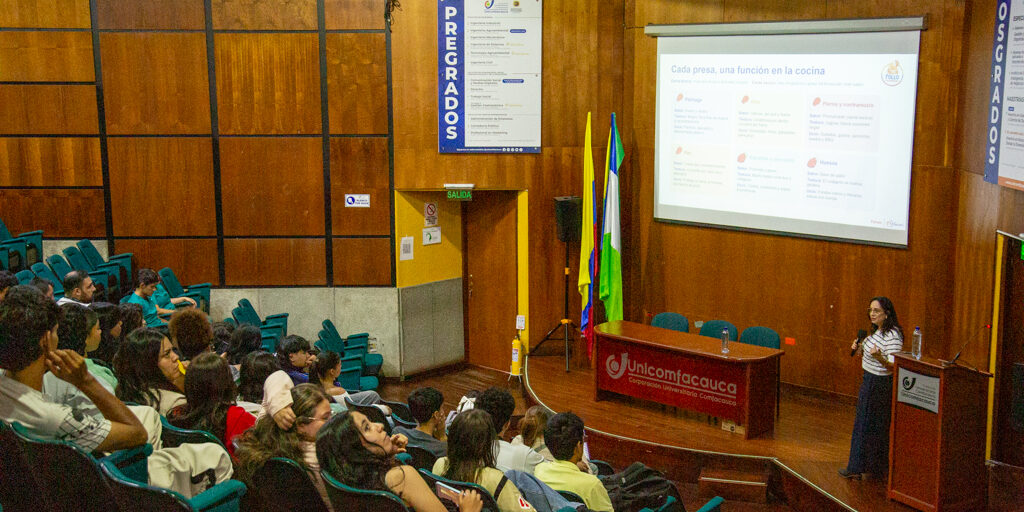 Alimentación equilibrada y la manipulación segura de alimentos en Unicomfacauca