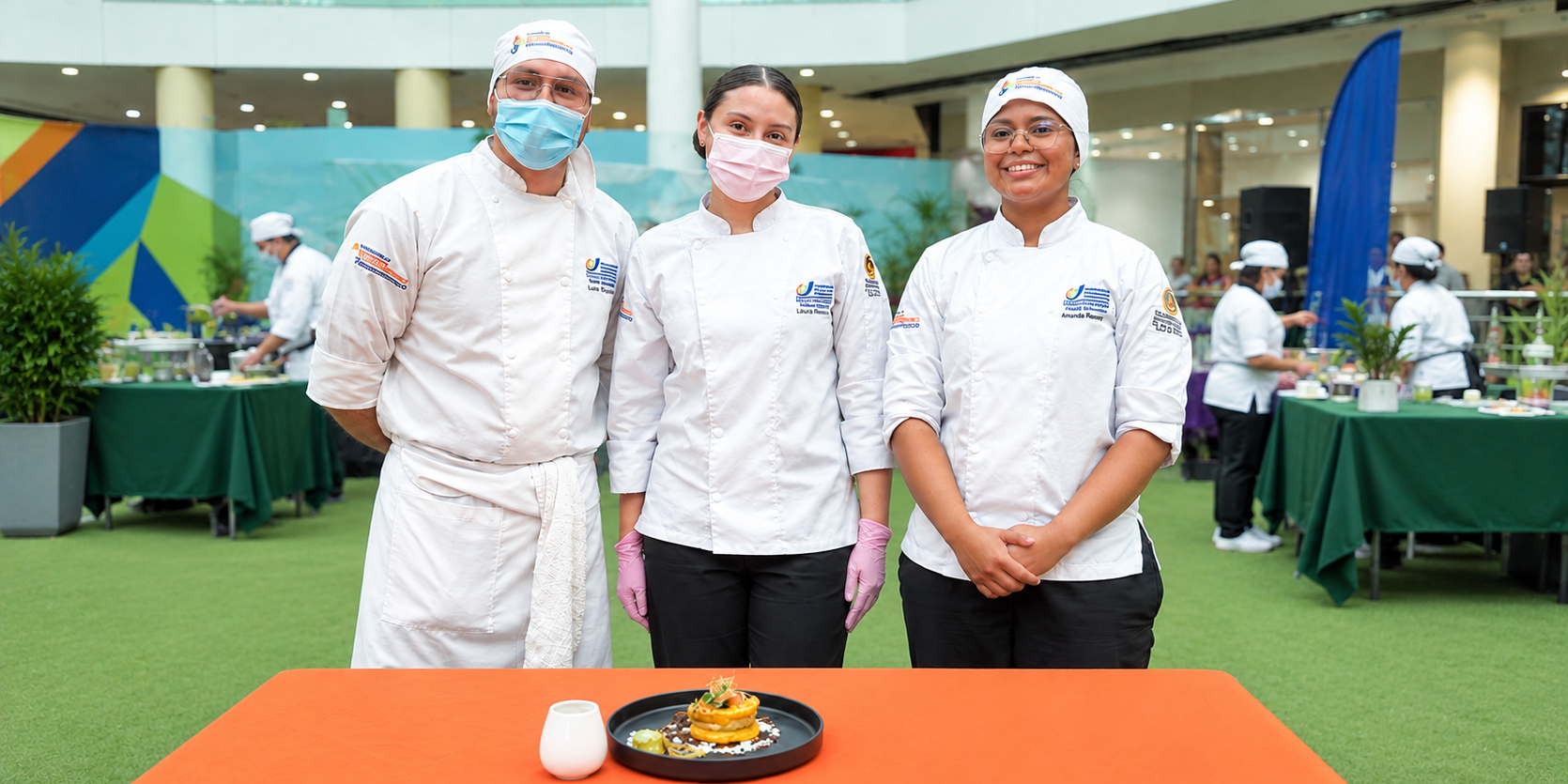 Orgullo Gastronómico: Estudiantes de Unicomfacauca destacan en «El lado dulce del chontaduro»