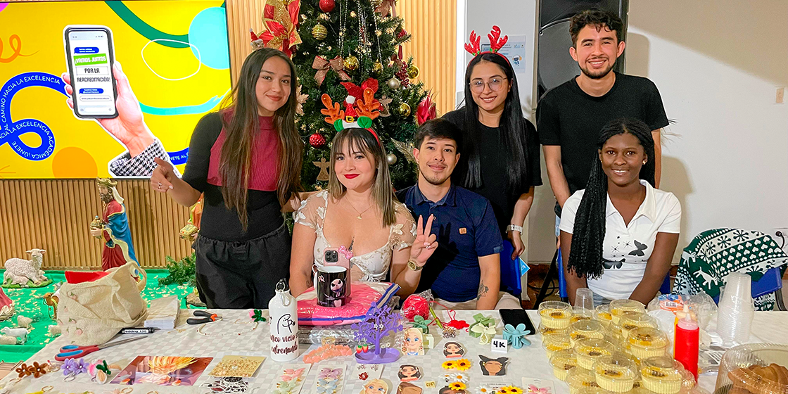 Estudiantes de Trabajo Social destacaron su talento emprendedor en la segunda versión de “Emprende Social”