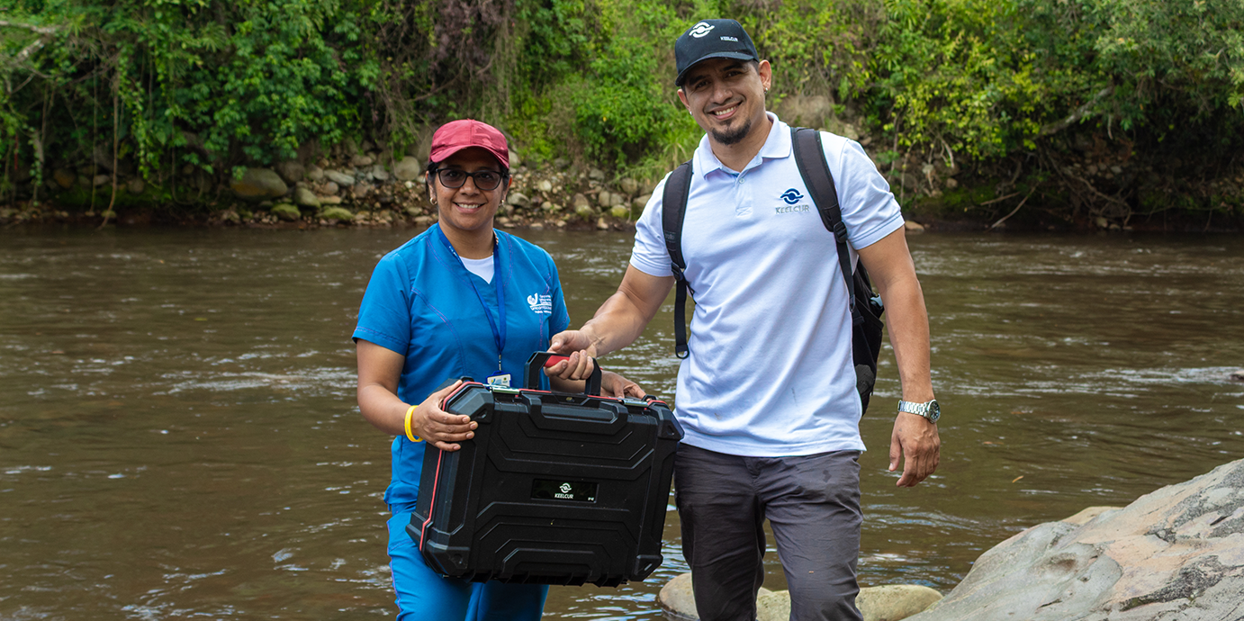 Nuestro programa de Ingeniería Agroambiental recibió un nuevo equipo para monitoreo de caudales