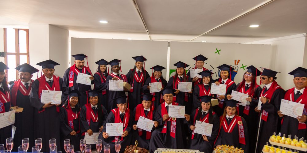 Unicomfacauca, ARN y OIM culminan con éxito diplomado empresarial para la reincorporación y la paz