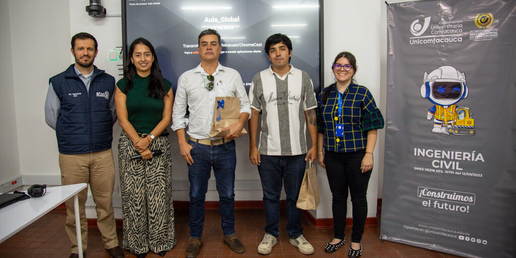 Del aula al mundo laboral: Unicomfacauca acerca a sus estudiantes al sector productivo