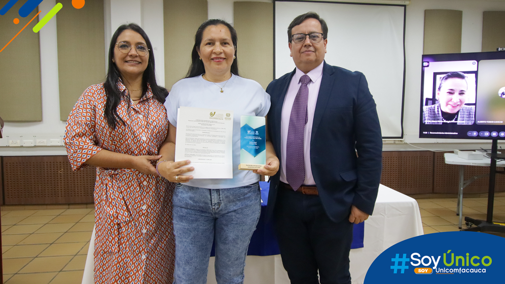 Defer Mayi Campo Paz, reconocida por su Capacidad de Servicio.