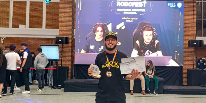 Egresado de Ingeniería Mecatrónica ocupa el tercer lugar en competencia mundial de robótica