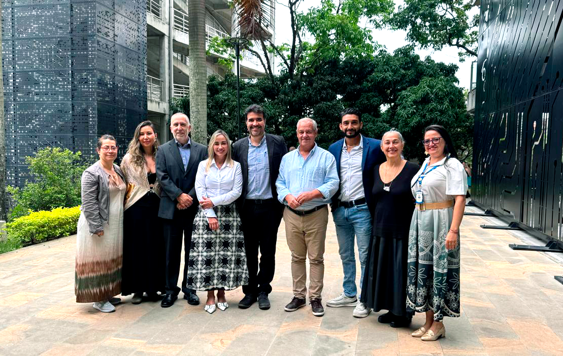 Unicomfacauca presente en el II Encuentro de Líderes Creadores de Futuros en Medellín