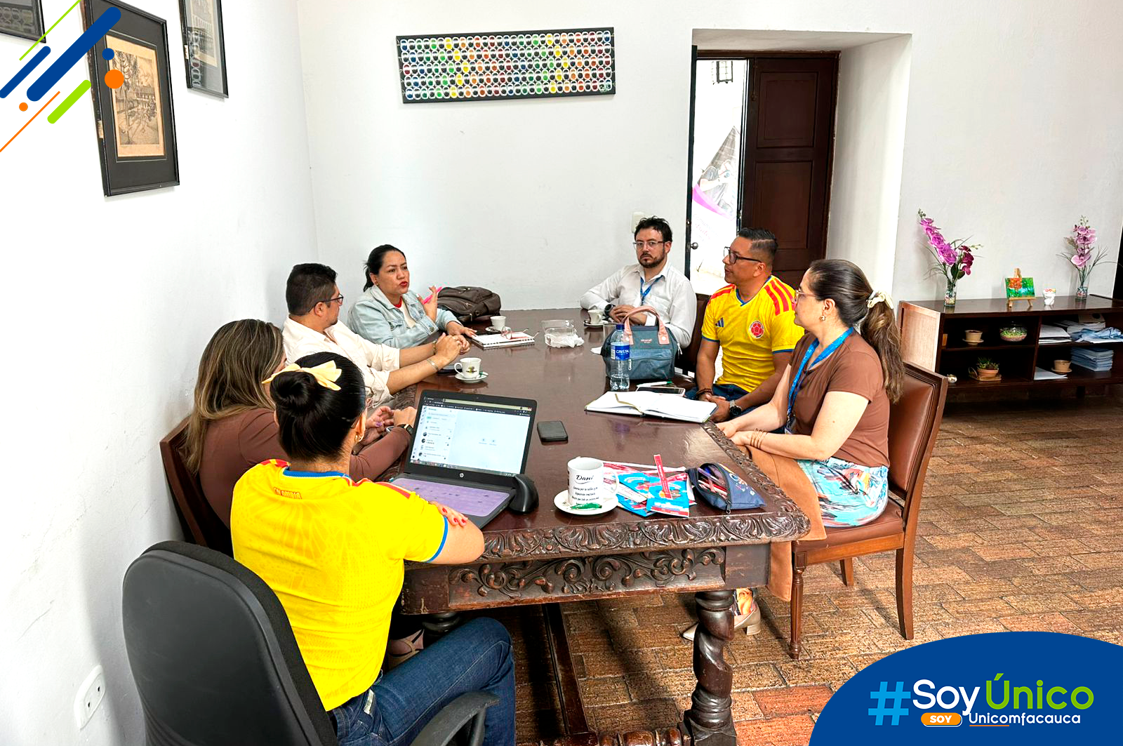 Reunión sobre la comunicación como motor de transformación