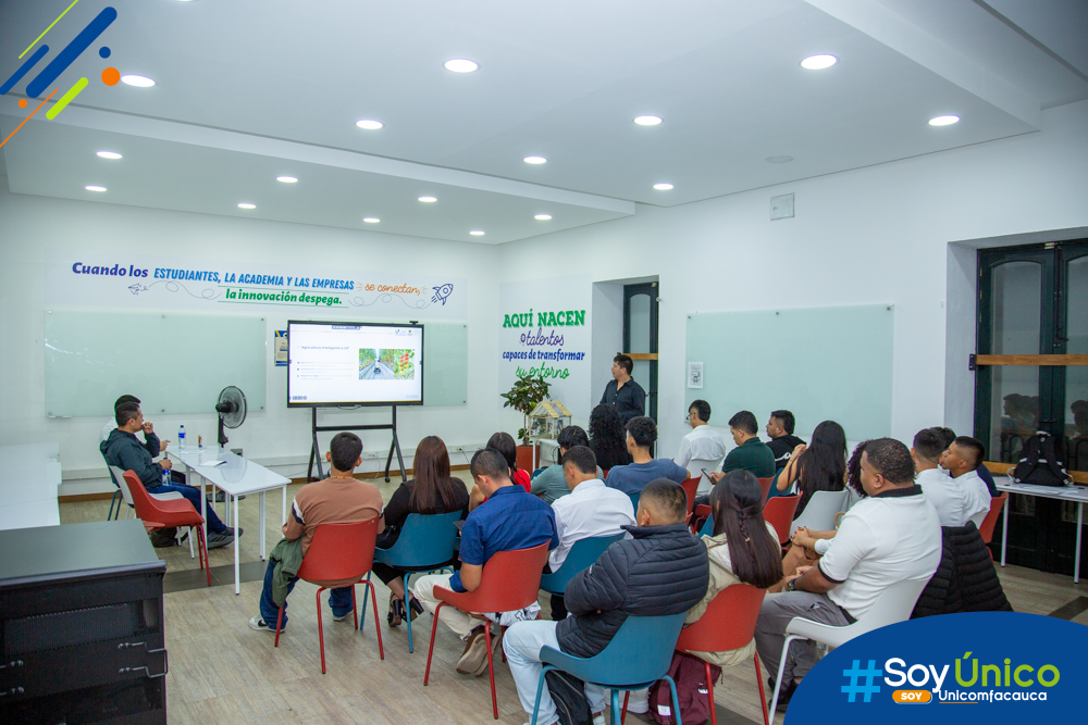 Esrtudiantes de Especialización IOT