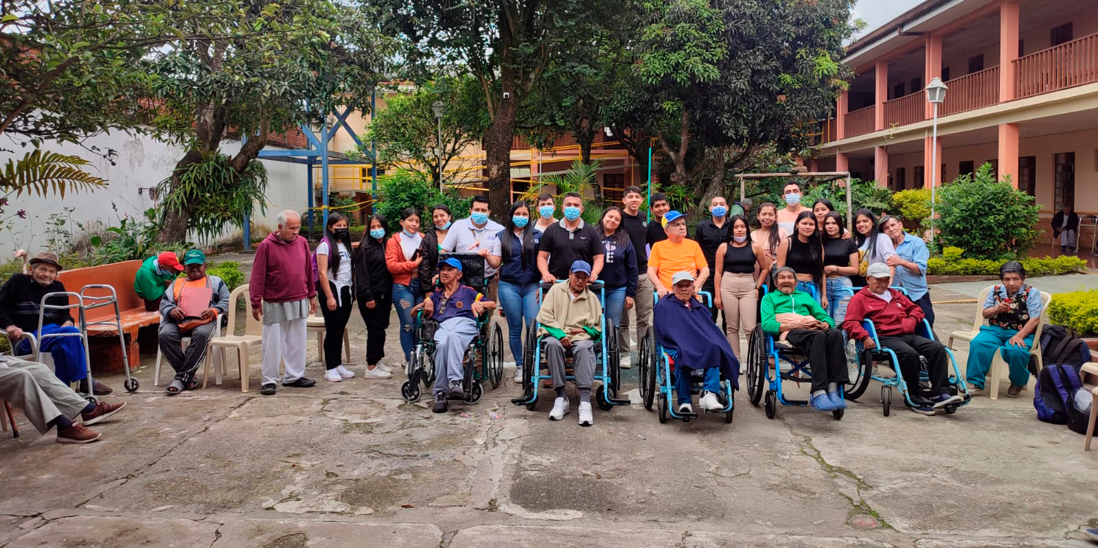 Programa de Contaduría Pública visitó Asilo de ancianos de la ciudad