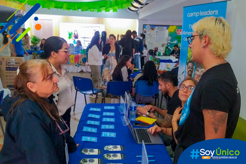 Stand Informativo de Camp Leaders en nuestro Hall Principal